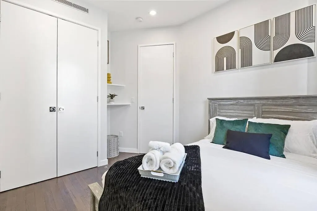 Swj Btm G, 1 And 2 - Save On 2Day+ Stays_6Br Triplex New York United States